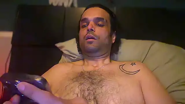 הופעת וובקאם של icebergslim281