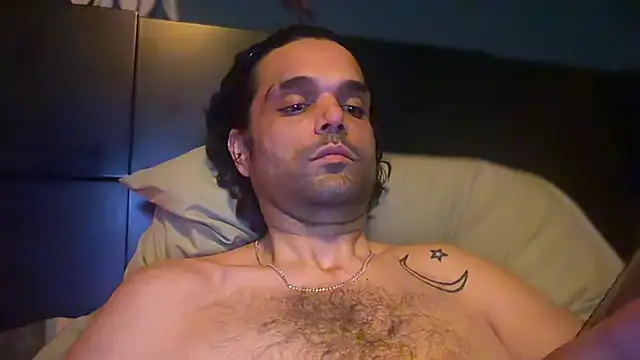 icebergslim281 Show Webcam