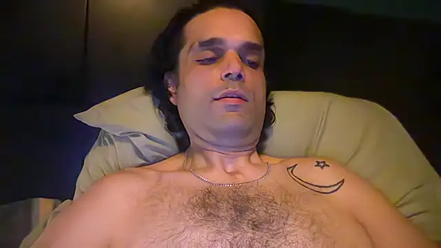 הופעת וובקאם של icebergslim281