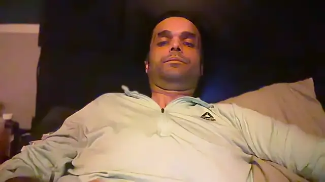 icebergslim281 Шоу с уебкамера
