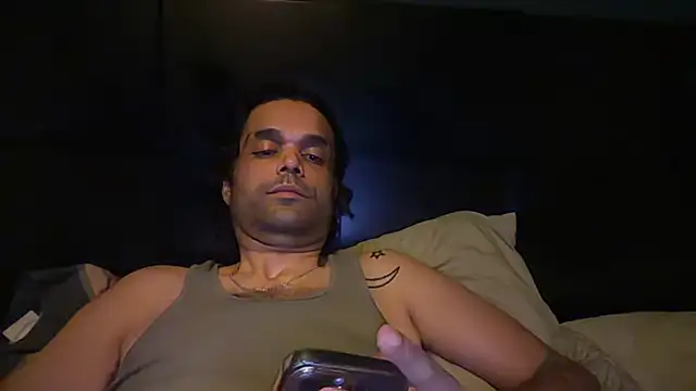 icebergslim281 Show in webcam