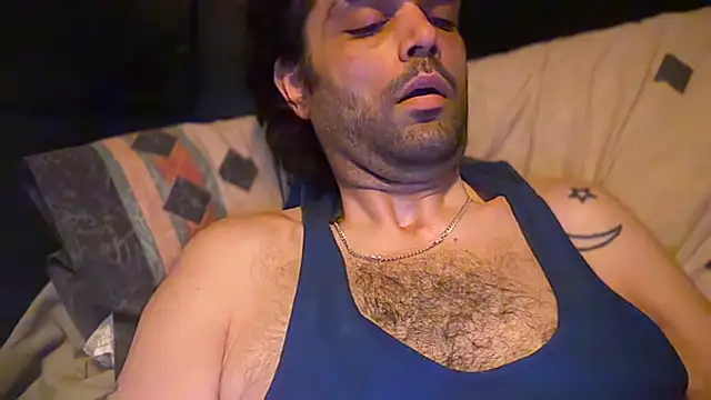 הופעת וובקאם של icebergslim281