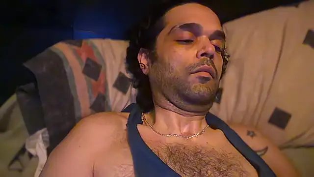 icebergslim281: διαδικτυακό σόου στην κάμερα