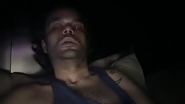 icebergslim281: διαδικτυακό σόου στην κάμερα