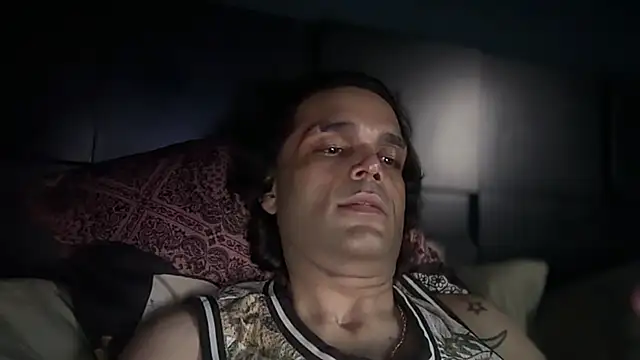 icebergslim281: διαδικτυακό σόου στην κάμερα