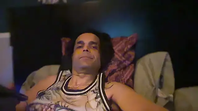 icebergslim281: διαδικτυακό σόου στην κάμερα