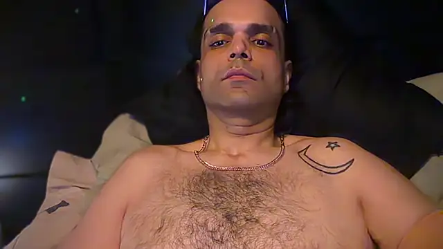 icebergslim281 Show in webcam