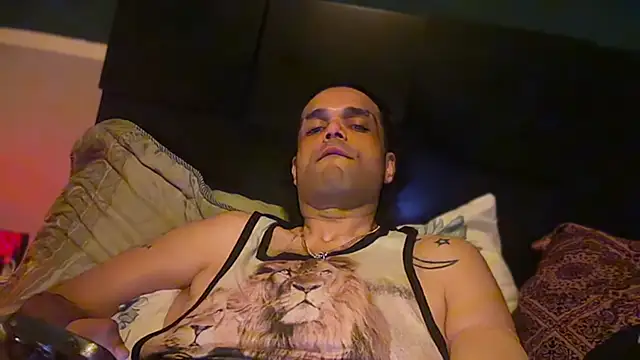 הופעת וובקאם של icebergslim281