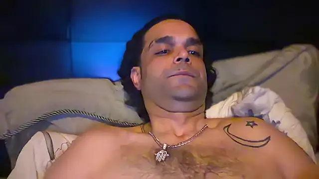 הופעת וובקאם של icebergslim281