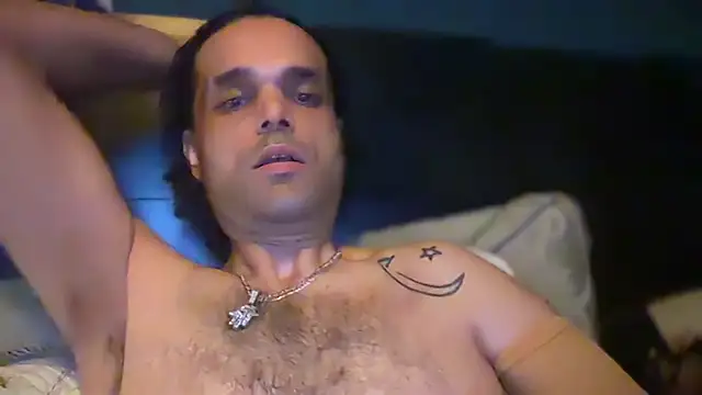 icebergslim281 Show in webcam