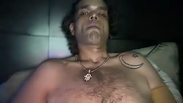 Show de icebergslim281 na webcam