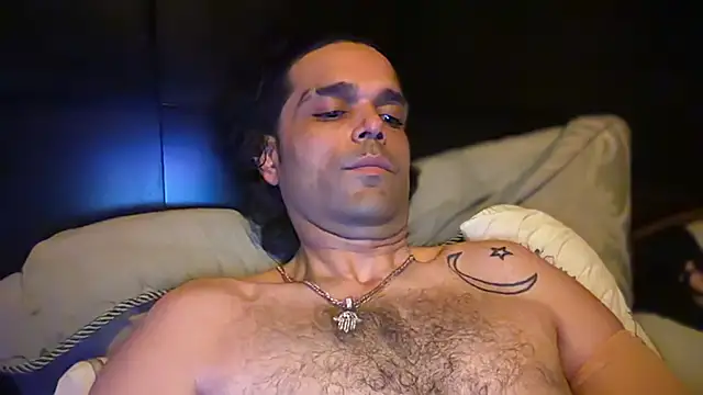 icebergslim281 Show in webcam