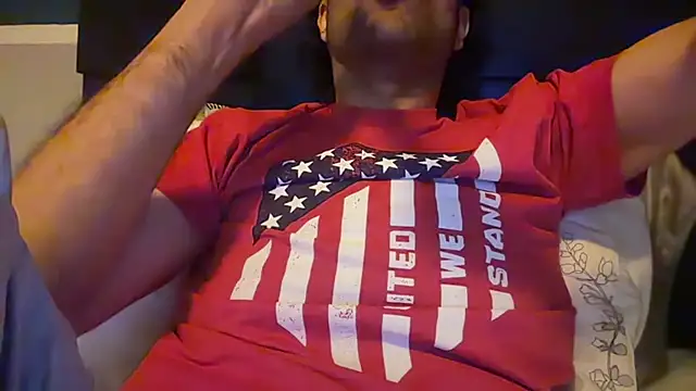 icebergslim281 Show in webcam