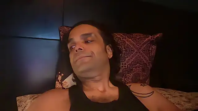 הופעת וובקאם של icebergslim281