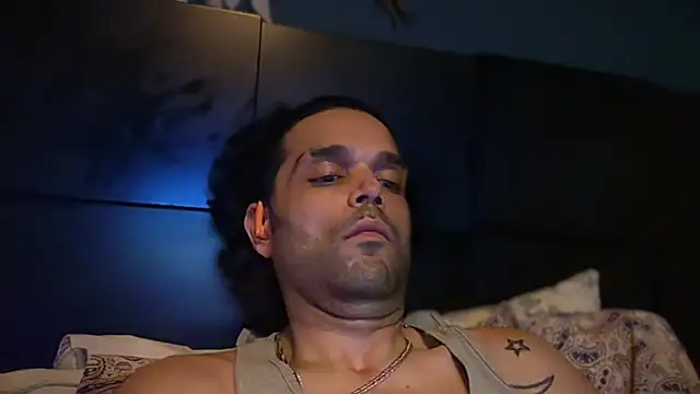 icebergslim281 Show in webcam