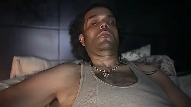 icebergslim281 Show in webcam