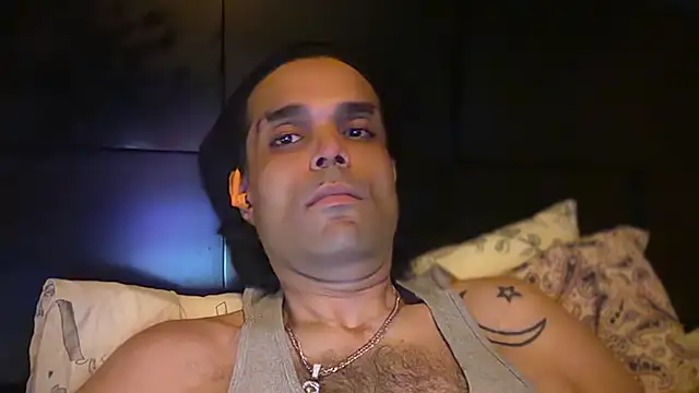icebergslim281 live XXX chat
