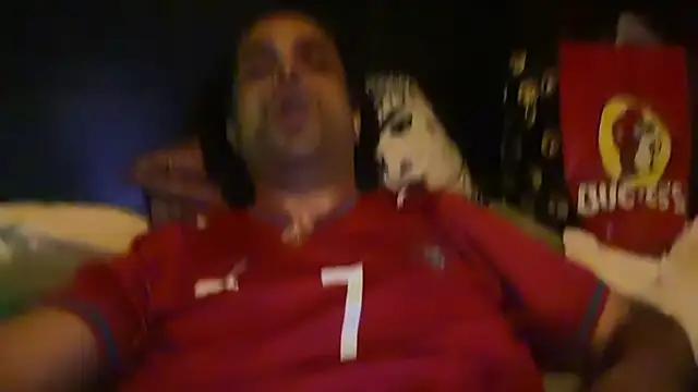 icebergslim281 Show in webcam