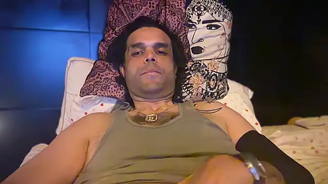 icebergslim281 Show in webcam