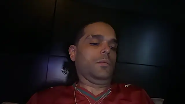 הופעת וובקאם של icebergslim281