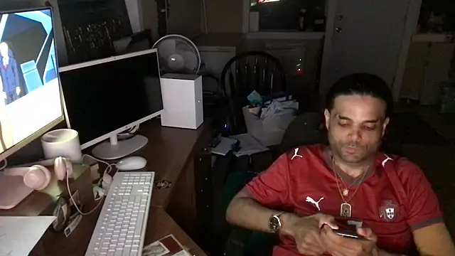 icebergslim281 – webcam-show