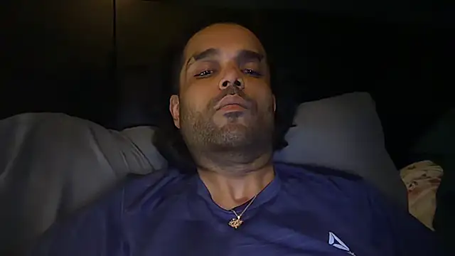 הופעת וובקאם של icebergslim281