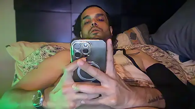 icebergslim281's Webcam Show