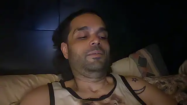 הופעת וובקאם של icebergslim281