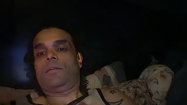 icebergslim281 Show in webcam