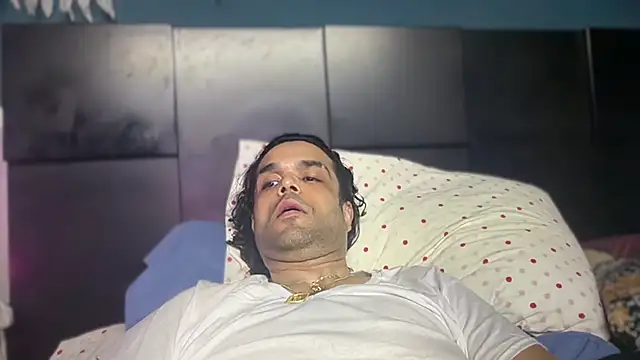 icebergslim281 Шоу с уебкамера