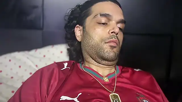 icebergslim281 Show in webcam