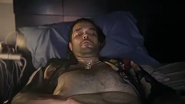 icebergslim281: διαδικτυακό σόου στην κάμερα