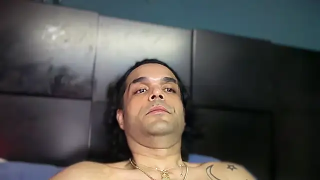 icebergslim281 Show Webcam