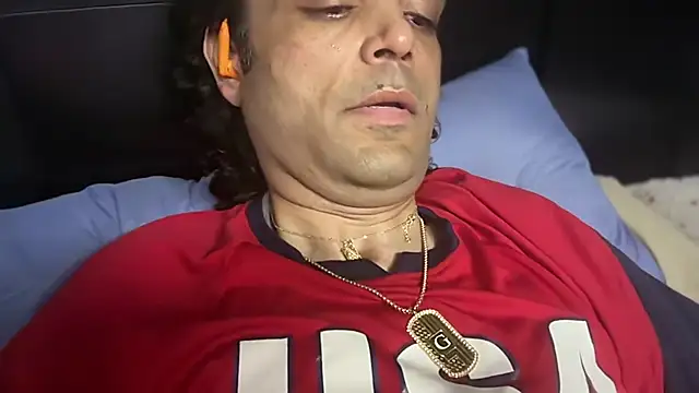 הופעת וובקאם של icebergslim281