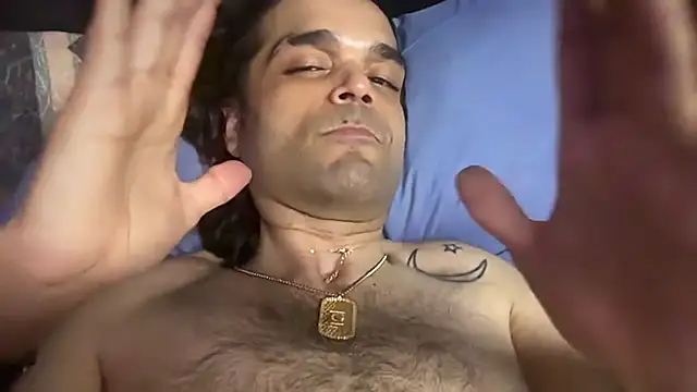 הופעת וובקאם של icebergslim281