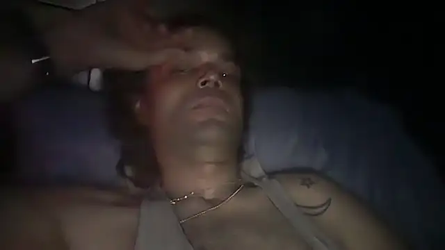 icebergslim281 ওয়েবক্যাম শো