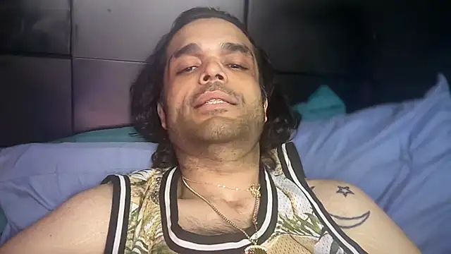 icebergslim281: διαδικτυακό σόου στην κάμερα