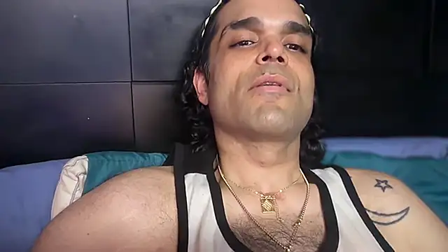 icebergslim281: διαδικτυακό σόου στην κάμερα