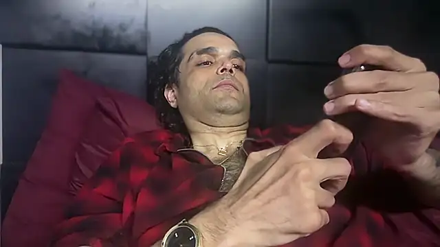 icebergslim281 Show Webcam