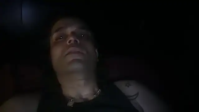 icebergslim281 Show in webcam