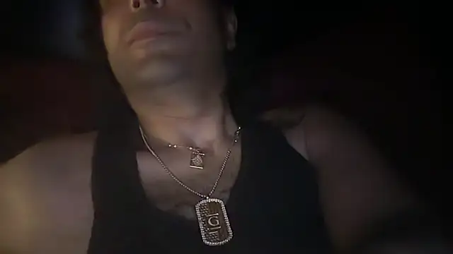 icebergslim281 Show in webcam