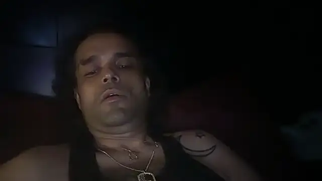 icebergslim281 Show Webcam