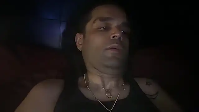 הופעת וובקאם של icebergslim281