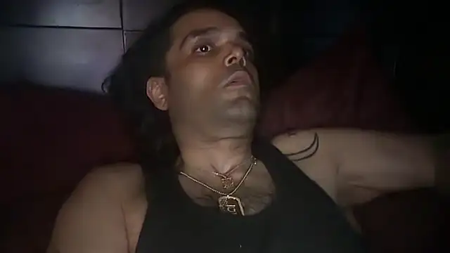 icebergslim281: διαδικτυακό σόου στην κάμερα