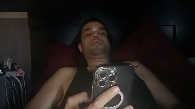 icebergslim281 Show Webcam