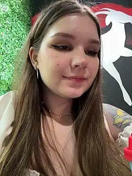 PumaShyXD Show in webcam