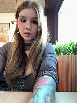 PumaShyXD's Webcam Show
