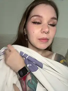 PumaShyXD Show in webcam