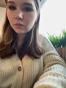 PumaShyXDn Webbikameraesitys