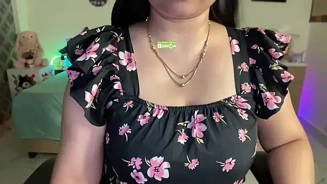 Chat +18 de Kanika_9_ ao vivo
